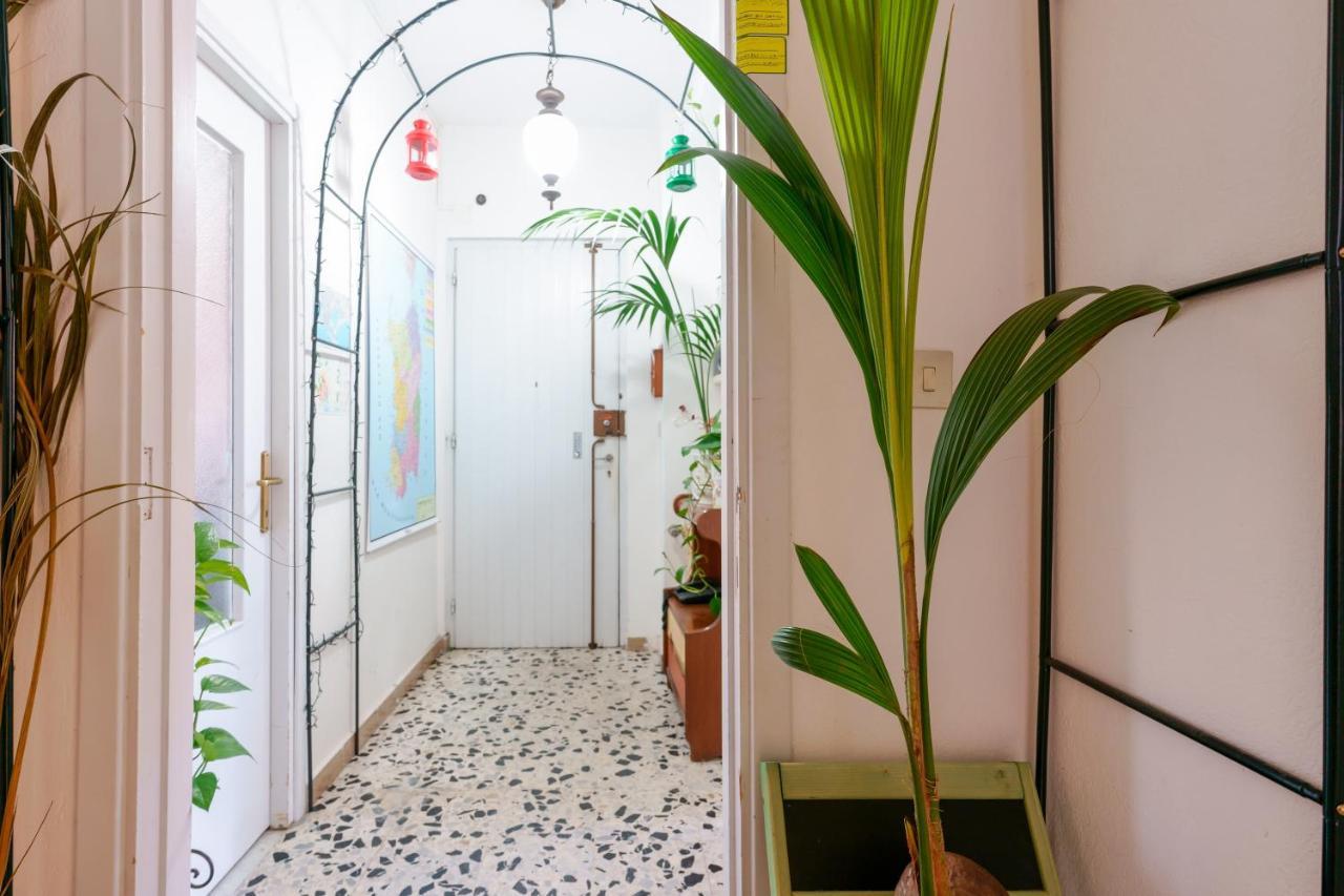 B&B Pothos - Eng Ita - Air Conditioning Wi-Fi Fridge Netflix Local Guide - Aria Condizionata, Frigo, Internet, Guida Locale Κάλιαρι Εξωτερικό φωτογραφία